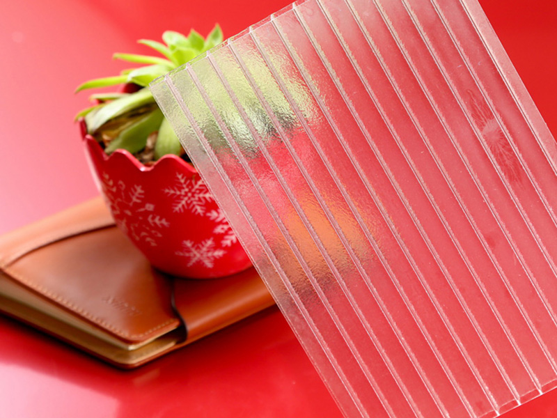 晶亮陽(yáng)光板